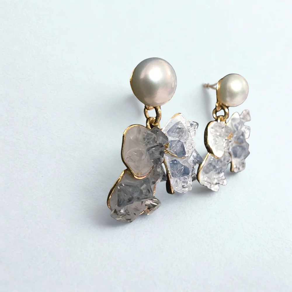 S925 Needle, Freshwater Pearl Gradient Iced Blue Crystal Floral‎ Drop Earrings